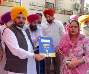 ‘ਮੇਰਾ ਘਰ-ਮੇਰਾ ਮਾਣ’ ਯੋਜਨਾ ਤਹਿਤ ਕੈਬਨਿਟ ਮੰਤਰੀ ਹਰਭਜਨ ਸਿੰਘ ਈ.ਟੀ.ਓ. ਨੇ  291  ਨੂੰ ਵੰਡੇ ਮਾਲਕੀ ਕਾਰਡ   