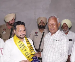 ਪਰਮਿੰਦਰ ਸਿੰਘ ਢੀਂਡਸਾ ਨੂੰ ਝਟਕਾ; ਪਿੰਡ ਮਨਿਆਣਾ ਦੇ ਕਈ ਪਰਿਵਾਰ ਆਮ ਆਦਮੀ ਪਾਰਟੀ ਵਿੱਚ ਸ਼ਾਮਲ