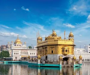 ਗੁਰਬਾਣੀ ਕਦੋਂ ਪੜ੍ਹਨੀ ਚਾਹੀਦੀ ਹੈ? ਜਾਣੋ ਸਿੱਖ ਰਹਿਤ ਮਰਿਆਦਾ ਅਨੁਸਾਰ 5 ਬਾਣੀਆਂ ਦਾ ਸਮਾਂ