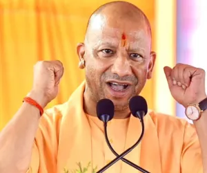 10ਵੇਂ ਸ਼ਾਨਦਾਰ ਦੀਪੋਤਸਵ ਲਈ ਤਿਆਰ ਅਯੁੱਧਿਆ, CM ਯੋਗੀ ਬੋਲੇ- 2017 ਤੋਂ ਬਾਅਦ ਹੋਇਆ ਸੱਭਿਆਚਾਰਕ ਪੁਨਰਜਾਗਰਣ