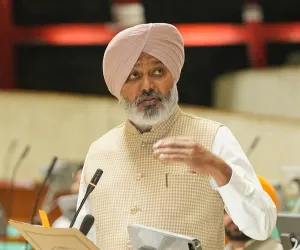 ਪੰਜਾਬ ਵਿਧਾਨ ਸਭਾ ਵੱਲੋਂ ਸਰਬਸੰਮਤੀ ਨਾਲ 8 ਮਤੇ ਪਾਸ