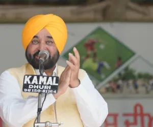  ਬਰਨਾਲਾ ਦੇ ਡੀਸੀ ਨੇ ਢਿੱਲਵਾਂ ਵਿੱਚ ਨਸ਼ਿਆਂ ਦੇ ਹੌਟਸਪੌਟ ਖ਼ਤਮ ਕਰਕੇ ਬੱਚਿਆਂ ਲਈ ਖੇਡ ਮੈਦਾਨ ਅਤੇ ਪਾਰਕ ਬਣਾਉਣ ਦੇ ਨਿਰਦੇਸ਼ ਦਿੱਤੇ