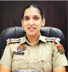punjab , police inspector , lady inspector ,He has been declared a fugitive,court , action , punjab police , drugs abaus , nirpakh post