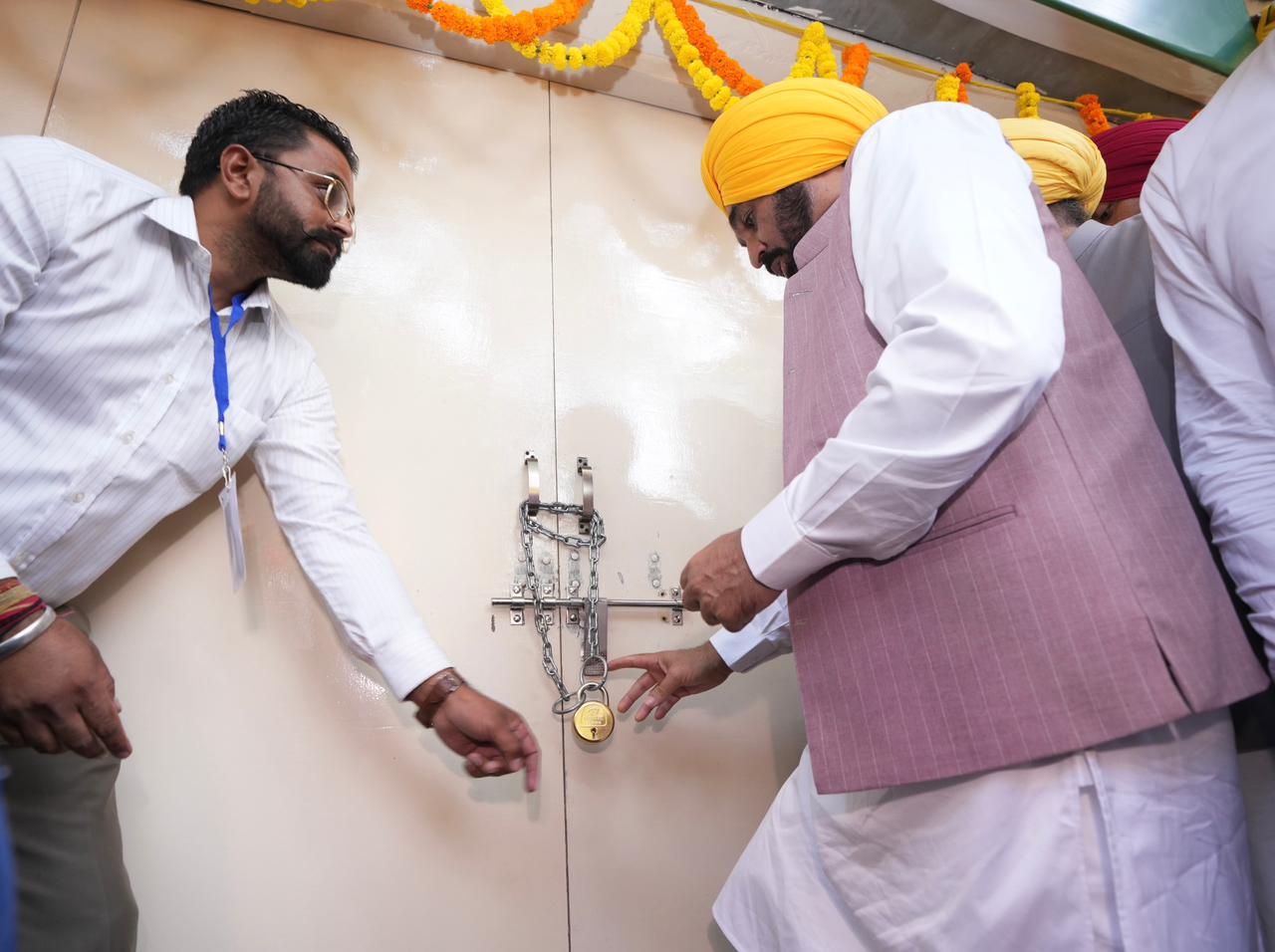 WhatsApp Image 2025-10-29 at 5.35.47 PM