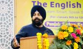 ਪੰਜਾਬ ਸਰਕਾਰ ਵੱਲੋਂ ਸਰਕਾਰੀ ਸਕੂਲਾਂ ਦੇ ਵਿਦਿਆਰਥੀਆਂ ਦੇ ਅੰਗਰੇਜ਼ੀ ਹੁਨਰ ਵਿੱਚ ਹੋਰ ਨਿਖਾਰ ਲਿਆਉਣ ਲਈ  "ਦਿ ਇੰਗਲਿਸ਼ ਐੱਜ" ਪ੍ਰੋਗਰਾਮ ਸ਼ੁਰੂ