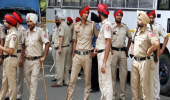 ਹੁਣ ਪੁਲਿਸ ਵਾਲੇ ਨਹੀਂ ਬਣਾ ਸਕਣਗੇ ਰੀਲਾਂ ! ਵਰਦੀ 'ਚ BAN ਹੋਇਆ ਭੰਗੜਾ 