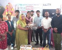 ਡਿਪਟੀ ਕਮਿਸ਼ਨਰ ਆਸ਼ਿਕਾ ਜੈਨ ਨੇ ਬਜ਼ੁਰਗਾਂ ਅਤੇ ਬੱਚਿਆਂ ਨਾਲ ਸਾਂਝੀਆਂ ਕੀਤੀਆਂ ਦੀਵਾਲੀ ਦੀਆਂ ਖੁਸ਼ੀਆਂ