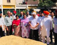 ਕੇਂਦਰੀ ਟੀਮਾਂ ਬਾਰਸ਼ਾਂ ਦੇ ਅਨਾਜ ਦੇ ਦਾਣੇ 'ਤੇ ਪ੍ਰਭਾਵ ਦਾ ਮੁਲਾਂਕਣ ਕਰਨ ਲਈ ਪੰਜਾਬ ਦੀਆਂ ਮੰਡੀਆਂ ਦਾ ਦੌਰਾ ਕਰਨਗੀਆਂ: ਖੁਰਾਕ ਮੰਤਰੀ ਲਾਲ ਚੰਦ ਕਟਾਰੂਚੱਕ