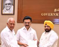 ਹਰਭਜਨ ਸਿੰਘ ਈ.ਟੀ.ਓ ਅਤੇ ਬਰਿੰਦਰ ਕੁਮਾਰ ਗੋਇਲ ਵੱਲੋਂ ਤਾਮਿਲਨਾਡੂ ਦੇ ਮੁੱਖ ਮੰਤਰੀ ਐਮ.ਕੇ ਸਟਾਲਿਨ ਨਾਲ ਮੁਲਾਕਾਤ