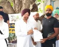 ਵਿਧਾਇਕ ਜਗਦੀਪ ਸਿੰਘ ਕਾਕਾ ਬਰਾੜ ਨੇ ਫ਼ਸਲਾਂ ਦੇ ਖਰਾਬੇ ਸਬੰਧੀ ਮੁਆਵਜੇ ਅਧੀਨ 21 ਲੱਖ ਰੁਪਏ ਦੇ ਜਾਰੀ ਕੀਤੇ ਸੈਕਸ਼ਨ ਲੈਟਰ