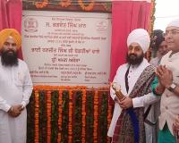 ਪਹਿਲੇ ਪਾਤਸ਼ਾਹ ਗੁਰੂ ਨਾਨਕ ਦੇਵ ਜੀ ਦੇ ਆਗਮਨ ਪੁਰਬ ਮੌਕੇ ਅਤੇ ਅਮਨ ਅਰੋੜਾ ਦੇ ਯਤਨਾਂ ਸਦਕਾ ਭਾਈ ਰਣਜੀਤ ਸਿੰਘ ਢੱਡਰੀਆਂ ਨੇ ਪਿੰਡ ਢੱਡਰੀਆਂ ਵਿੱਚ ਰੱਖਿਆ ਸਰਕਾਰੀ ਆਈ ਟੀ ਆਈ ਦਾ ਨੀਂਹ ਪੱਥਰ