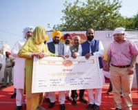 ਮੁੱਖ ਮੰਤਰੀ ਨੇ ਸ਼ਰਧਾਲੂਆਂ ਨੂੰ ਦਰਸ਼ਨਾਂ ਲਈ ਅੰਮ੍ਰਿਤਸਰ ਲਿਜਾਣ ਵਾਲੀਆਂ ਬੱਸਾਂ ਦੇ ਪਹਿਲੇ ਜਥੇ ਨੂੰ ਹਰੀ ਝੰਡੀ ਦਿਖਾ ਕੇ ਰਵਾਨਾ ਕੀਤਾ