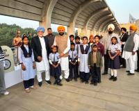 ਕੈਬਨਿਟ ਮੰਤਰੀ ਤਰੁਨਪ੍ਰੀਤ ਸਿੰਘ ਸੌਂਦ, ਵਿਧਾਇਕ ਬੁੱਧ ਰਾਮ ਨੇ ਸੰਗਤ ਨਾਲ ਲਗਾਇਆ ਗਾਈਡਡ ਵਿਰਾਸਤੀ ਟੂਰ