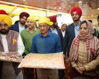 ਮੁੱਖ ਮੰਤਰੀ ਭਗਵੰਤ ਸਿੰਘ ਮਾਨ ਅਤੇ ਅਰਵਿੰਦ ਕੇਜਰੀਵਾਲ ਨੇ ਗੁਰਦੁਆਰਾ ਤਖ਼ਤ ਸ੍ਰੀ ਕੇਸਗੜ੍ਹ ਸਾਹਿਬ, ਗੁਰਦੁਆਰਾ ਸੀਸ ਗੰਜ ਸਾਹਿਬ ਅਤੇ ਗੁਰਦੁਆਰਾ ਭੋਰਾ ਸਾਹਿਬ ਵਿਖੇ ਮੱਥਾ ਟੇਕਿਆ