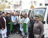 ਮਹਿੰਦਰ ਭਗਤ ਵਲੋਂ ਤੰਗ ਗਲੀਆਂ ’ਚ ਸੀਵਰੇਜ ਦੀ ਸਮੱਸਿਆ ਦੇ ਹੱਲ ਲਈ 1.26 ਕਰੋੜ ਰੁਪਏ ਦੀ ਲਾਗਤ ਵਾਲੀਆਂ ਚਾਰ ਜੈੱਡ ਸਕਸ਼ਨ ਮਸ਼ੀਨਾਂ ਹਰੀ ਝੰਡੀ ਦਿਖਾਕੇ ਰਵਾਨਾ  ਸ਼ਹਿਰ ਦੀਆਂ ਤੰਗ ਗਲੀਆ ’ਚ ਸੀਵਰੇਜ ਬੰਦ ਹੋਣ ਦੀ ਸਮੱਸਿਆ ਤੋਂ ਮਿਲੇਗੀ ਵੱਡੀ ਰਾਹਤ 