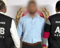 ਗੁਰੂਗ੍ਰਾਮ ਚੋਣ ਤਹਿਸੀਲਦਾਰ ਮੁਅੱਤਲ: ਚੋਣ ਪ੍ਰਚਾਰ ਲਈ ਵਰਤੇ ਗਏ ਵਾਹਨ, NOC ਦੇ ਬਦਲੇ ਮੰਗੀ ਰਿਸ਼ਵਤ 