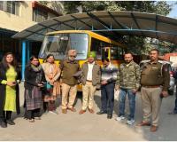 ਸੇਫ ਸਕੂਲ ਵਾਹਨ ਪਾਲਿਸੀ ਤਹਿਤ ਸੈਕਟਰ-32 ਵਿਖੇ ਸਕੂਲੀ ਬੱਸਾਂ ਦੀ ਕੀਤੀ ਚੈਕਿੰਗ