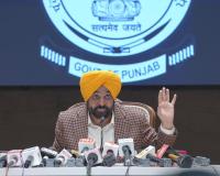 ਮੁੱਖ ਮੰਤਰੀ ਭਗਵੰਤ ਸਿੰਘ ਮਾਨ ਨੇ ਸ਼੍ਰੋਮਣੀ ਕਮੇਟੀ ਅਤੇ ਅਕਾਲੀ ਦਲ ਨੂੰ ਸ੍ਰੀ ਅਕਾਲ ਤਖ਼ਤ ਸਾਹਿਬ ਅਤੇ ਪੰਥ ਨੂੰ ਆਪਣੇ ਮਾੜੇ ਕੰਮਾਂ ਦੀ ਢਾਲ ਵਜੋਂ ਵਰਤਣ ਲਈ ਆੜੇ ਹੱਥੀਂ ਲਿਆ