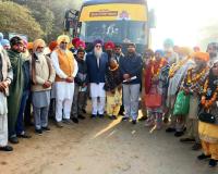 ਸਪੀਕਰ ਸ.ਸੰਧਵਾਂ ਵੱਲੋਂ ਪਿੰਡ ਬੀੜ ਚਹਿਲ ਵਿਖੇ ਮੁੱਖ ਮੰਤਰੀ ਤੀਰਥ ਯਾਤਰਾ ਤਹਿਤ ਬੱਸ ਰਵਾਨਾ