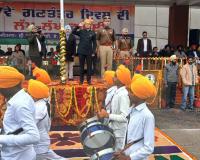 ਡਿਪਟੀ ਕਮਿਸ਼ਨਰ ਸ੍ਰੀ ਰਾਹੁਲ ਨੇ ਤਰਨ ਤਾਰਨ ਵਿਖੇ ਜ਼ਿਲ੍ਹਾ ਪੱਧਰੀ ਗਣਤੰਤਰ ਦਿਵਸ ਸਮਾਰੋਹ ਮੌਕੇ ਲਹਿਰਾਇਆ ਕੌਮੀ ਝੰਡਾ