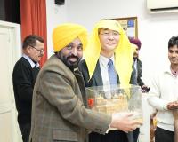 ਨਿਵੇਸ਼ ਲਈ ਮੁੱਖ ਮੰਤਰੀ ਮਾਨ ਦੇ ਯਤਨ ਰੰਗ ਲਿਆਏ, ਖੇਤੀਬਾੜੀ ਖੇਤਰ ਵਿੱਚ ਤਕਨੀਕੀ ਮਦਦ ਲਈ ਅੱਗੇ ਆਇਆ ਦੱਖਣੀ ਕੋਰੀਆ