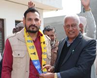 ਕੈਬਨਿਟ ਮੰਤਰੀ ਬਰਿੰਦਰ ਕੁਮਾਰ ਗੋਇਲ ਦੀ ਅਗਵਾਈ ਵਿੱਚ ਪਿੰਡ ਬੁਸ਼ਹਿਰਾ ਦੇ ਅਹਿਮ ਆਗੂ ਤੇ ਵੱਡੀ ਗਿਣਤੀ ਪਰਿਵਾਰ ਆਮ ਆਦਮੀ ਪਾਰਟੀ ਵਿੱਚ ਸ਼ਾਮਲ