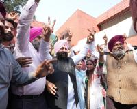 ਆਪ ਪੰਜਾਬ ਨੇ ਅਰਵਿੰਦ ਕੇਜਰੀਵਾਲ ਅਤੇ ਆਪ ਆਗੂਆਂ ਦੇ ਹੱਕ ਵਿੱਚ ਅਦਾਲਤ ਦੇ ਫੈਸਲੇ ਦਾ ਚੰਡੀਗੜ੍ਹ ਵਿੱਚ ਮਨਾਇਆ ਜਸ਼ਨ