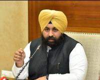 ਭਗਵੰਤ ਮਾਨ ਸਰਕਾਰ ਮੁਢਲੀ ਸਿੱਖਿਆ ‘ਚ ਸਕਾਰਾਤਮਕ ਬਦਲਾਅ ਲਈ ਸਾਰੇ ਸਰਕਾਰੀ ਪ੍ਰਾਇਮਰੀ ਸਕੂਲਾਂ ਵਿੱਚ 'ਖੇਡ ਪਿਟਾਰਾ' ਕਿੱਟ ਪ੍ਰਦਾਨ ਕਰੇਗੀ; 7.5 ਲੱਖ ਬੱਚਿਆਂ ਨੂੰ ਹੋਵੇਗਾ ਲਾਭ