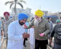 ਸਪੀਕਰ ਸ. ਸੰਧਵਾਂ ਨੇ ਆਪਣੇ ਗ੍ਰਹਿ ਵਿਖੇ ਰੰਗਾਂ ਦਾ ਤਿਉਹਾਰ ਹੋਲੀ ਮਨਾਈ