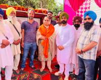 ਵਿਧਾਇਕ ਨਰਿੰਦਰ ਕੌਰ ਭਰਾਜ ਨੇ 08.27 ਕਰੋੜ ਰੁਪਏ ਦੇ ਸੜਕ ਵਿਕਾਸ ਪ੍ਰੋਜੈਕਟਾਂ ਦੇ ਨੀਂਹ ਪੱਥਰ ਰੱਖ ਕੇ ਕੰਮ ਸ਼ੁਰੂ ਕਰਵਾਏ