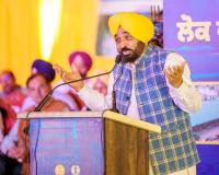 ਪੰਜਾਬ ਵਿੱਚ ਵਿਸ਼ਵ ਪੱਧਰੀ ਸੜਕਾਂ ਦਾ ਮਜ਼ਬੂਤ ਨੈੱਟਵਰਕ ਕਾਇਮ ਕਰ ਰਹੀ ਹੈ ਆਪ ਸਰਕਾਰ-ਮੁੱਖ ਮੰਤਰੀ ਭਗਵੰਤ ਸਿੰਘ ਮਾਨ ਨੇ 300 ਕਿਲੋਮੀਟਰ ਨਵੀਆਂ ਸੜਕਾਂ ਦਾ ਨੀਂਹ ਪੱਥਰ ਰੱਖਿਆ