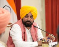 ਮੁੱਖ ਮੰਤਰੀ ਭਗਵੰਤ ਸਿੰਘ ਮਾਨ ਦੀ ਅਗਵਾਈ ਹੇਠ ਵਜ਼ਾਰਤ ਵੱਲੋਂ ‘ਮੁੱਖ ਮੰਤਰੀ ਮਾਵਾਂ ਧੀਆਂ ਸਤਿਕਾਰ ਯੋਜਨਾ’ ਸ਼ੁਰੂ ਕਰਨ ਲਈ ਹਰੀ ਝੰਡੀ; 97 ਫੀਸਦ ਤੋਂ ਵੱਧ ਔਰਤਾਂ ਨੂੰ ਹਰੇਕ ਮਹੀਨੇ 1000–1500 ਰੁਪਏ ਸਨਮਾਨ ਰਾਸ਼ੀ ਮਿਲੇਗੀ