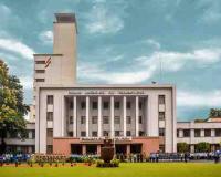 ਪੜ੍ਹਾਈ ਦੌਰਾਨ ਵਿਆਹ ਕਰਵਾਇਆ ਤਾਂ ਰੱਦ ਹੋਵੇਗਾ ਦਾਖਲਾ! ਕਾਲਜ ਦਾ ਅਜੀਬ ਫ਼ਰਮਾਨ ਵਾਇਰਲ