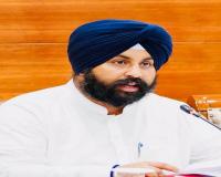 ਪੰਜਾਬ ਸਰਕਾਰ ਵੱਲੋਂ ਪਾਠ ਪੁਸਤਕਾਂ ਦੀ ਵੰਡ ਵਿੱਚ ਲਾਗੂ ਕੀਤੇ ਸਖ਼ਤ ਸੁਧਾਰਾਂ ਨਾਲ ਵਿਦਿਆਰਥੀਆਂ ਦੀ ਹੁੰਦੀ ਲੁੱਟ ’ਤੇ ਲੱਗੇਗੀ ਰੋਕ : ਹਰਜੋਤ ਸਿੰਘ ਬੈਂਸ