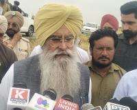 ਕੈਬਨਿਟ ਮੰਤਰੀ ਸ. ਗੁਰਮੀਤ ਸਿੰਘ ਖੁੱਡੀਆਂ ਵੱਲੋਂ ਗੜ੍ਹੇਮਾਰੀ ਨਾਲ ਨੁਕਸਾਨੀ ਕਣਕ ਦੀ ਫਸਲ ਦਾ ਲਿਆ ਜਾਇਜ਼ਾ