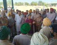 ਗੜੇਮਾਰੀ ਤੇ ਭਾਰੀ ਮੀਂਹ ਕਾਰਨ ਪ੍ਰਭਾਵਿਤ ਫਸਲ ਦੀ ਖਰੀਦ ਵਿਚ ਕਿਸਾਨਾਂ ਦਾ ਵਿੱਤੀ ਨੁਕਸਾਨ ਨਹੀਂ ਹੋਣ ਦਿੱਤਾ ਜਾਵੇਗਾ: ਡਿਪਟੀ ਕਮਿਸ਼ਨਰ ਨਵਜੋਤ ਕੌਰ