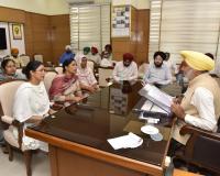 ਵਿੱਤ ਮੰਤਰੀ ਹਰਪਾਲ ਸਿੰਘ ਚੀਮਾ ਵੱਲੋਂ ਮੁਲਾਜ਼ਮ ਯੂਨੀਅਨਾਂ ਨਾਲ ਮੀਟਿੰਗਾਂ, ਜਾਇਜ਼ ਮੰਗਾਂ 'ਤੇ ਜਲਦੀ ਕਾਰਵਾਈ ਦਾ ਦਿੱਤਾ ਭਰੋਸਾ