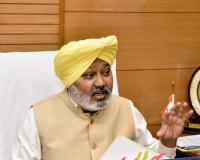 ਭਗਵੰਤ ਮਾਨ ਸਰਕਾਰ ਵੱਲੋਂ ਵਿੱਤੀ ਸਾਲ 2026-27 ਲਈ ਗਰੁੱਪ-ਡੀ ਮੁਲਾਜ਼ਮਾਂ ਨੂੰ ਕਣਕ ਲਈ ਵਿਆਜ ਮੁਕਤ ਕਰਜ਼ਾ ਦੇ ਕੇ ਜ਼ਰੂਰੀ ਲੋੜਾਂ ਲਈ ਸਮੇਂ ਸਿਰ ਸਹਾਇਤਾ ਯਕੀਨੀ ਬਣਾਈ: ਹਰਪਾਲ ਸਿੰਘ ਚੀਮਾ