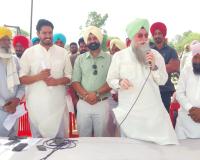 ਸਪੀਕਰ ਸੰਧਵਾਂ ਨੇ ਪਿੰਡ ਖਾਰਾ ਵਿਖੇ ਇੱਕ ਰੋਜ਼ਾ ਕ੍ਰਿਕਟ ਟੂਰਨਾਮੈਂਟ ਵਿੱਚ ਕੀਤੀ ਸ਼ਿਰਕਤ