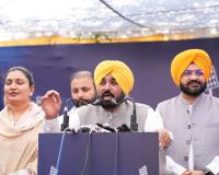 ਭਾਜਪਾ ਦੇ ਹੱਥ 700 ਕਿਸਾਨਾਂ ਦੇ ਖ਼ੂਨ ਨਾਲ ਰੰਗੇ ਹੋਏ, ਪੰਜਾਬ ਕਾਲੇ ਖੇਤੀ ਕਾਨੂੰਨਾਂ ਦੇ ਅਪਮਾਨ ਨੂੰ ਨਹੀਂ ਭੁੱਲੇਗਾ: ਮੁੱਖ ਮੰਤਰੀ ਭਗਵੰਤ ਸਿੰਘ ਮਾਨ