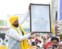 ਪੰਜਾਬ ਦੀ ਜੀਵਨ ਰੇਖਾ ਨੂੰ ਮੁੜ ਸੁਰਜੀਤ ਕੀਤਾ ਜਾ ਰਿਹੈ; 14,000 ਕਿਲੋਮੀਟਰ ਪਾਈਪਲਾਈਨਾਂ ਅਤੇ 21,000 ਕਿਊਸਿਕ ਪਾਣੀ ਨੇ ਟੇਲਾਂ ‘ਤੇ ਵਸਦੇ ਕਿਸਾਨਾਂ ਲਈ ਸਿੰਚਾਈ ਸਹੂਲਤ ਯਕੀਨੀ ਬਣਾਈ: ਮੁੱਖ ਮੰਤਰੀ ਭਗਵੰਤ ਸਿੰਘ ਮਾਨ