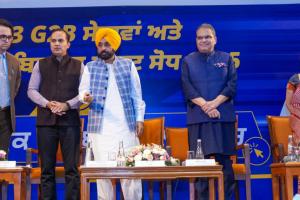 ਕਾਰੋਬਾਰ ‘ਚ ਆਸਾਨੀ: ਪੰਜਾਬ ਸਰਕਾਰ ਵੱਲੋਂ ਪੰਜਾਬ ਇਨਵੈਸਟ ਪੋਰਟਲ 'ਤੇ ਪੰਜਾਬ ਰਾਈਟ ਟੂ ਬਿਜ਼ਨਸ ਐਕਟ ਦੇ ਦੂਜੇ ਪੜਾਅ ਦੀ ਸ਼ੁਰੂਆਤ: ਸੰਜੀਵ ਅਰੋੜਾ