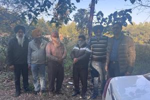 ਵਿਜੀਲੈਂਸ ਬਿਊਰੋ ਵੱਲੋਂ 15,000 ਰੁਪਏ ਰਿਸ਼ਵਤ ਲੈਂਦੇ ਜੂਨੀਅਰ ਇੰਜੀਨੀਅਰ ਅਤੇ ਠੇਕੇਦਾਰ ਰੰਗੇ ਹੱਥੀਂ ਕਾਬੂ