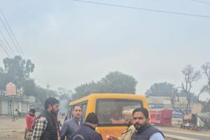 ਜ਼ਿਲ੍ਹਾ ਪੱਧਰੀ ਸੇਫ ਸਕੂਲ ਵਾਹਨ ਟੀਮ ਵੱਲੋ ਅਬੋਹਰ ਵਿਖੇ ਸਕੂਲੀ ਵੈਨਾਂ ਦੀ ਚੈਕਿੰਗ, ਚੈਕਿੰਗ ਦੌਰਾਨ 05 ਚਲਾਨ ਕੀਤੇ