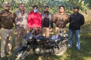 ਗੁਰਦਾਸਪੁਰ ਗ੍ਰਨੇਡ ਹਮਲੇ ਦੇ  ਸਬੰਧ ਵਿੱਚ ਇੱਕ ਹੋਰ ਗ੍ਰਿਫ਼ਤਾਰ; ਇੱਕ ਪਿਸਤੌਲ, ਅਪਰਾਧ ਦੌਰਾਨ ਵਰਤਿਆ ਗਿਆ ਮੋਟਰਸਾਈਕਲ ਬਰਾਮਦ