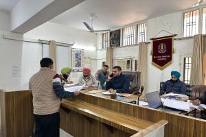 ਨਾਮਜ਼ਦਗੀ ਵਾਪਸ ਲੈਣ ਮਗਰੋਂ ਜ਼ਿਲ੍ਹਾ ਪ੍ਰੀਸ਼ਦ ਲਈ 40 ਅਤੇ ਪੰਚਾਇਤ ਸੰਮਤੀਆਂ ਲਈ 134 ਉਮੀਦਵਾਰ ਚੋਣ ਮੈਦਾਨ 'ਚ- ਏ.ਡੀ.ਸੀ(ਵਿਕਾਸ)