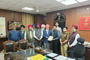 ਪੁਲਿਸ ਪੈਨਸ਼ਨਰਜ਼ ਵੈਲਫ਼ੇਅਰ ਐਸ਼ੋਸੀਏਸ਼ਨ ਤਰਫੋਂ 1,68,200/- ਰੁਪਏ ਦੀ ਰਾਸ਼ੀ ਹੜ੍ਹ ਪੀੜਤਾਂ ਲਈ ਦਿੱਤੀ ਗਈ