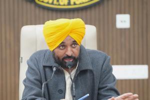 ਅਸੀਂ ਨੌਜਵਾਨਾਂ ਨੂੰ ਭਵਿੱਖੀ ਜ਼ਰੂਰਤਾਂ ਲਈ ਤਿਆਰ ਕਰ ਰਹੇ ਹਾਂ, ਜਦੋਂ ਕਿ ਅਕਾਲੀ ਨੌਜਵਾਨਾਂ ਨੂੰ ਡਾਇਨਾਸੌਰ ਯੁੱਗ ਵਿੱਚ ਖਿੱਚਣਾ ਚਾਹੁੰਦੇ ਹਨ: ਮੁੱਖ ਮੰਤਰੀ