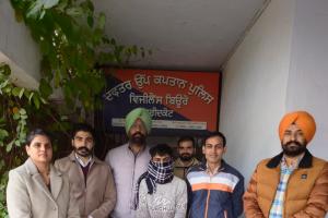 1500 ਰਿਸ਼ਵਤ ਲੈਂਦਾ ਨਿੱਜੀ ਵਿਅਕਤੀ ਵਿਜੀਲੈਂਸ ਬਿਊਰੋ ਵੱਲੋਂ ਰੰਗੇ ਹੱਥੀਂ ਕਾਬੂ