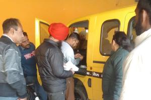 ਸੇਫ ਸਕੂਲ ਵਾਹਨ ਪਾਲਿਸੀ ਤਹਿਤ ਸਕੂਲੀ ਬੱਸਾਂ ਦੀ ਅਚਨਚੇਤ ਚੈਕਿੰਗ